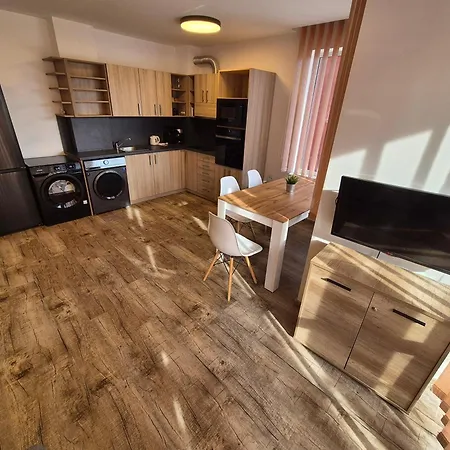 아파트 Ttt 부르가스